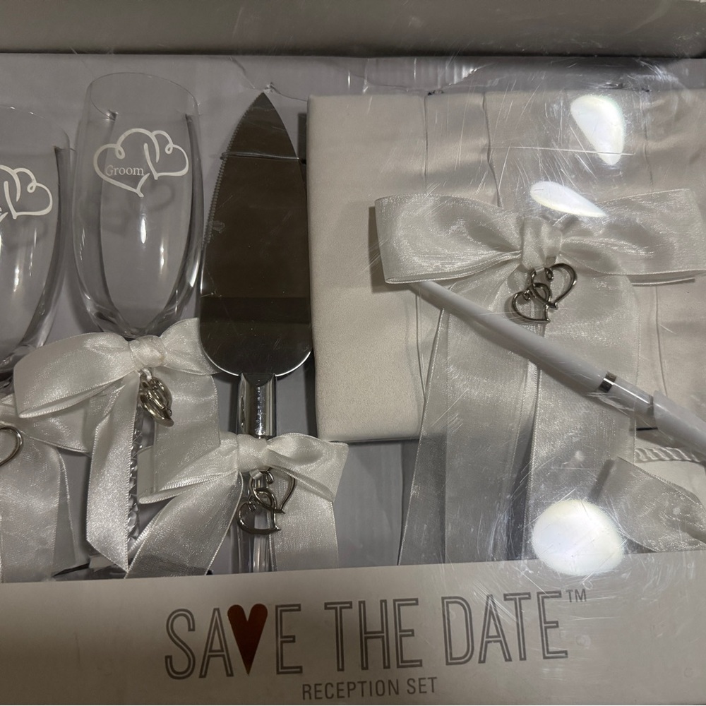 White Wedding Reception Set